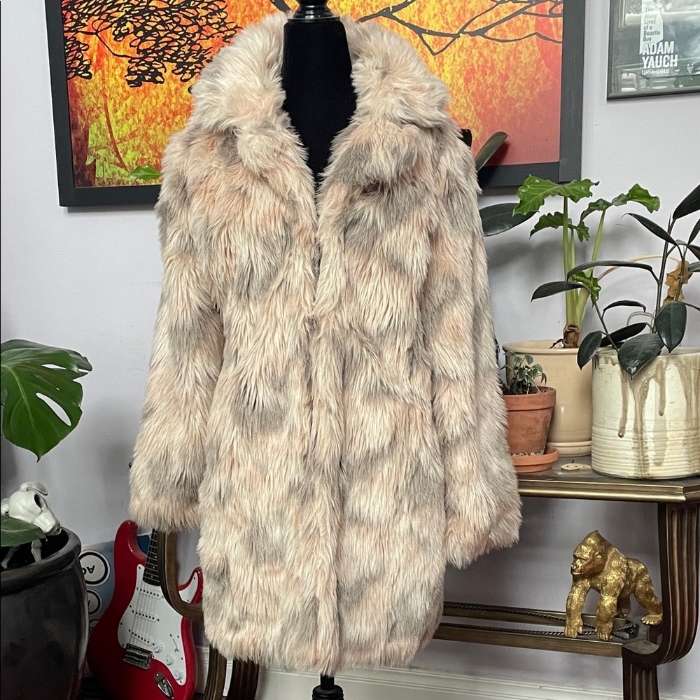 Women's Faux Fur Coat - Cream, Grey, Pinkish